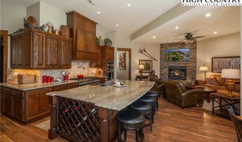 484 Farm Loop Rd, Banner Elk, NC 28604