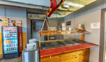 14 Court Sq, Alton, MO 65606