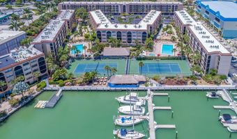 999 ANGLERS M-203, Marco Island, FL 34145
