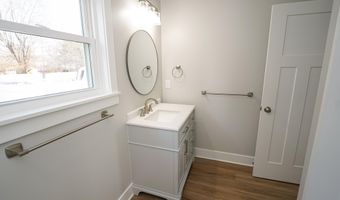 111 E JEWELL St, Delmar, DE 19940