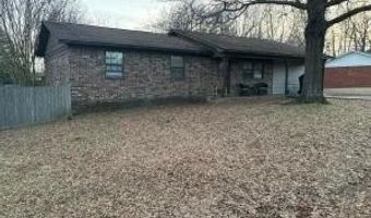 200 NE 15th St, Atkins, AR 72823