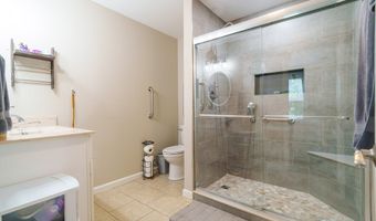 153 Chestnut St, Baxter, TN 38544