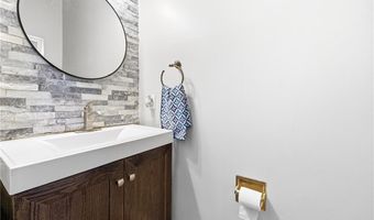 5121 Anclote Dr, Alpharetta, GA 30004