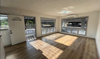 4509 Luaole St, Honolulu, HI 96818