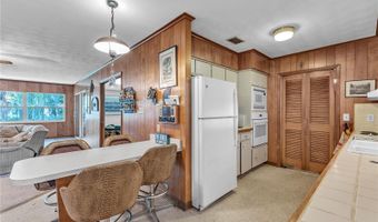 1940 ALICE Dr, Astor, FL 32102