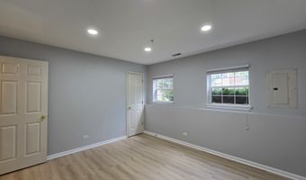 2631 N Greenwood Ave 2631, Arlington Heights, IL 60004