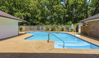 96 Summit Ridge Dr, Brandon, MS 39042