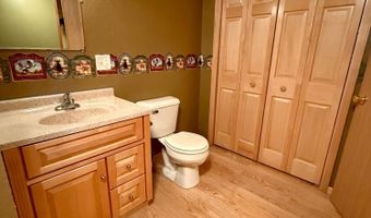 N2862 CRESTWOOD RD, Antigo, WI 54409