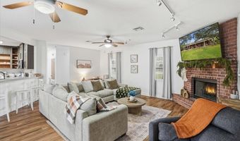 1402 W Johnson Ave, Aransas Pass, TX 78336