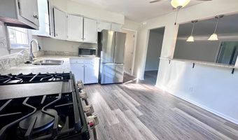504 HEMINGWAY Dr, Hockessin, DE 19707