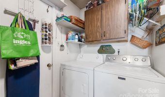 16 Fieldstone Ct, Arden, NC 28704