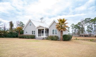 765 Max Deen Dr, Baxley, GA 31513