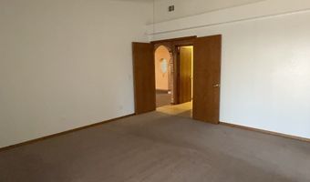 15370 Tacony Rd, Apple Valley, CA 92307