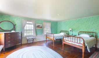 10 S Arm Rd, Andover, ME 04226