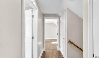 153 Cedar St, Belfast, ME 04915