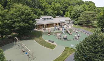 1279 Inglis Ave, Columbus, OH 43212