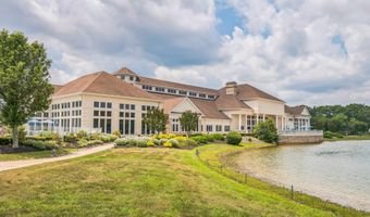 19 Fountain View Dr, Barnegat, NJ 08005