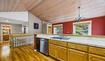 812 Diamond Dr, Arcata, CA 95521