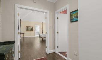 1 LAKE POTOMAC Ct, Potomac, MD 20854