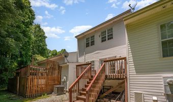 25 Silver Pl Apt B, Angier, NC 27501