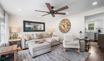 1392 Hope Rd, Cranston, RI 02831