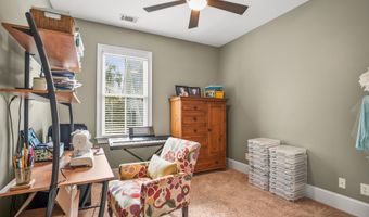 4 Waterbird Dr, Beaufort, SC 29907