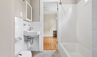 17 Lothrop St 1, Beverly, MA 01915