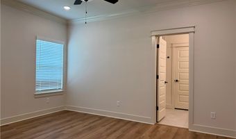 4 Shetland Cir, Bella Vista, AR 72715