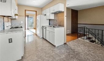 7403 142nd Street Ct, Apple Valley, MN 55124