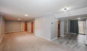 50 Edinburgh Dr, Bedford, NH 03110