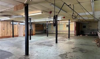 1049 Tiogue Ave, Coventry, RI 02816