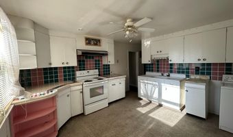 142 W South St, Ainsworth, NE 69210