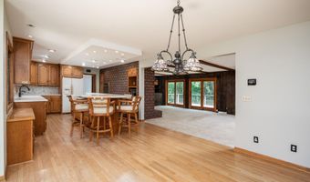 970 Cramton Ave NE, Ada, MI 49301