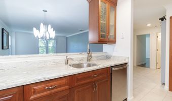 49 Rose St 307, Branford, CT 06405