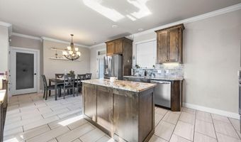 3101 NE Doyle Dr, Bentonville, AR 72712