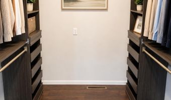 923 S 8th St, Albion, NE 68620