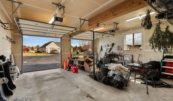 102 W Tobiano Trl, Belgrade, MT 59714