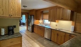 577 Schluersburg Rd, Augusta, MO 63332