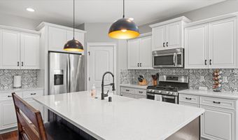 22011 E Berry St, Benton City, WA 99320