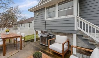 3538 Berkeley Ave, Alton, IL 62002