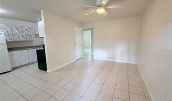 507 TWIN PINES Ln C, Auburndale, FL 33823