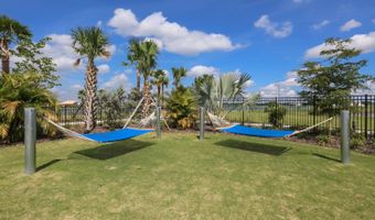 5566 SILVER SUN Dr, Apollo Beach, FL 33572