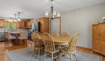 3 Courtney Ln, Hopkinton, RI 02832