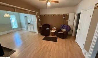 714 N Ct, Alma, MI 48801