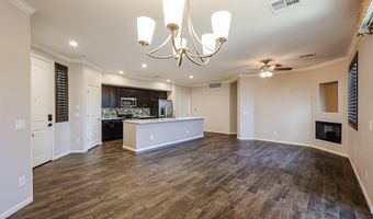 900 S CANAL Dr 138, Chandler, AZ 85225