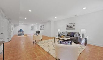 5517 MCKINLEY St, Bethesda, MD 20817