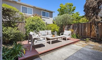 39 Crane Ct, Alameda, CA 94502