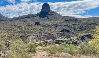 S Tillys Trail, Black Canyon City, AZ 85324