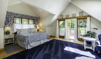 1800 Neil Creek Rd, Ashland, OR 97520