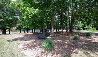 184 Hillsborough Dr, Athens, GA 30606